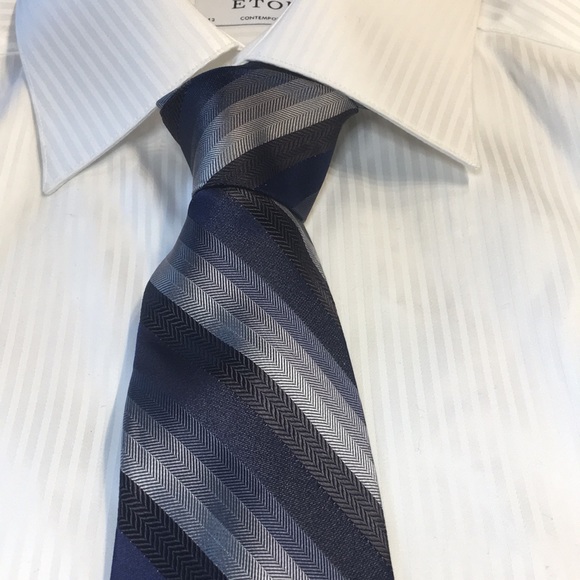 Signature Carrington blue gray black and silver diagonal striped silk tie.NWT - Picture 3 of 9